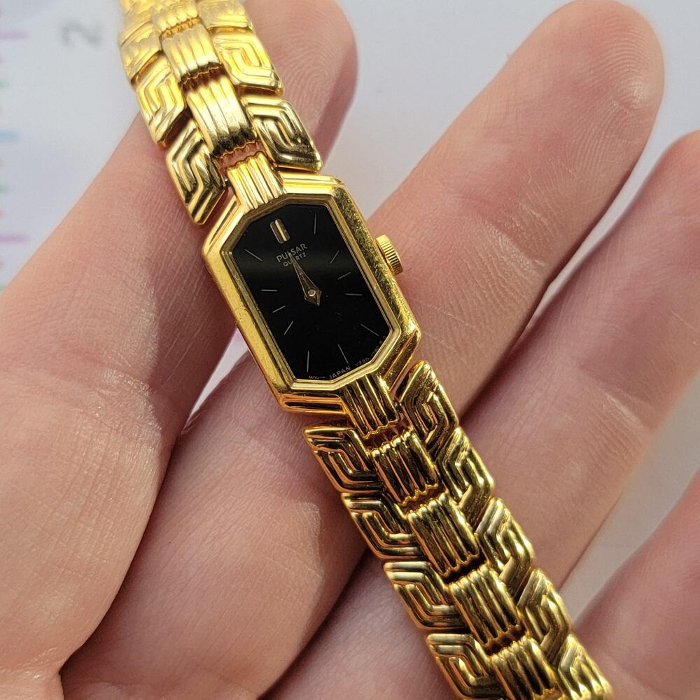 Vintage Pulsar Womens Watch Black Dial Gold Case Gold Bracelet Quartz Japan